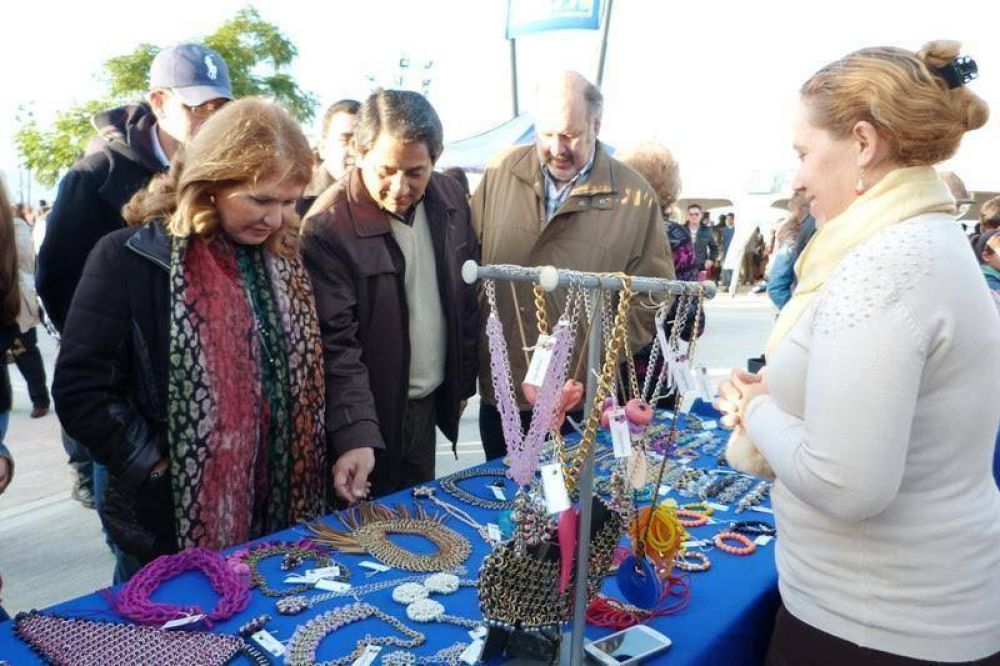 Los emprendedores posade�os volvieron a lucirse en la Costanera