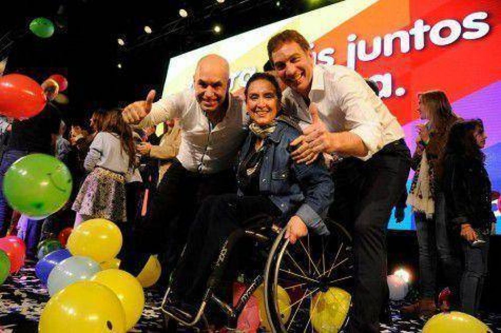 Michetti dio el presente, pero se alej�
