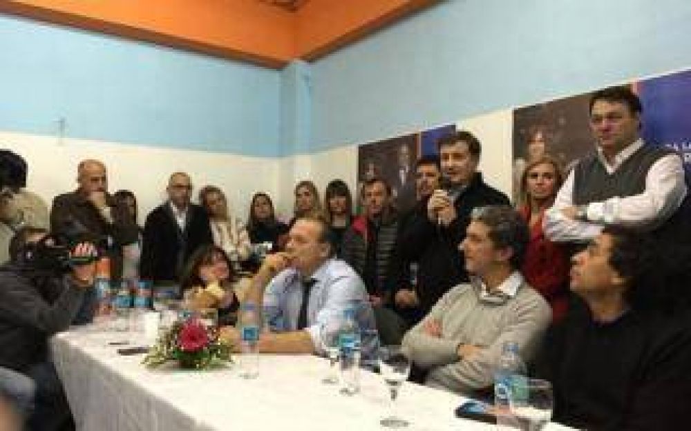 Arrecifes: Marcos Di Palma sali� a defender a su madre y fustig� a Bolinaga
