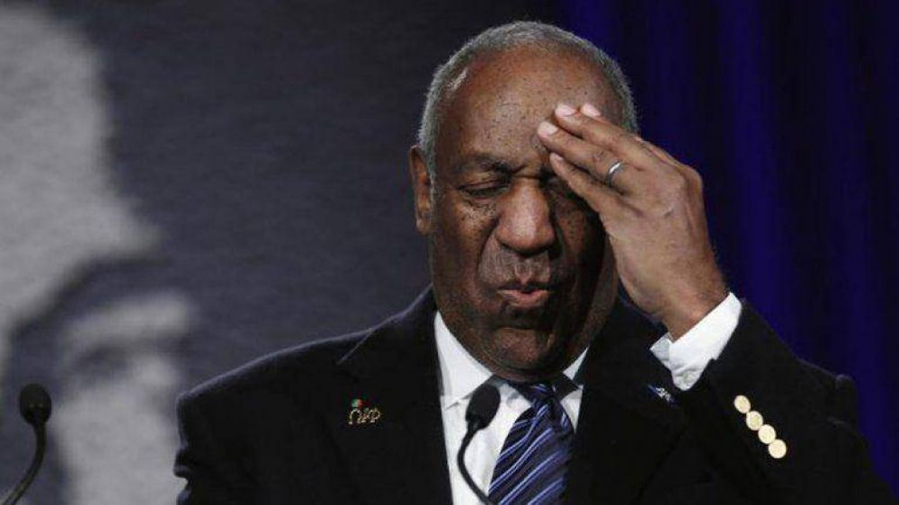 Bill Cosby admiti� haber drogado a mujeres para tener sexo