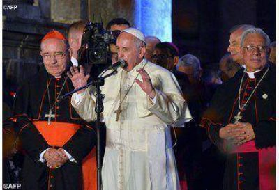 �Ecuador: pueblo noble, que ninguno sea descartado o excluido�, el Papa en la Plaza Mayor de Quito