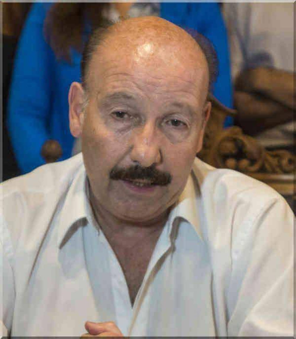 Inza no pag� los sueldos y el municipio se paraliza