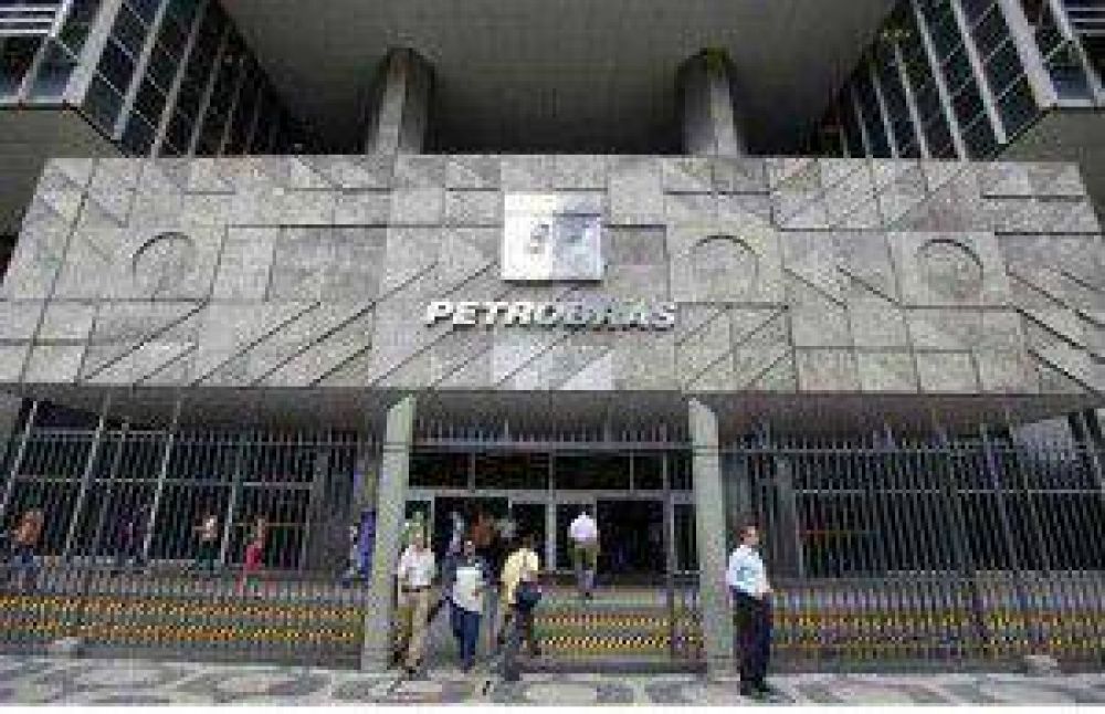 YPF y otras tres petroleras comprarn todos los activos de Petrobras en el pas