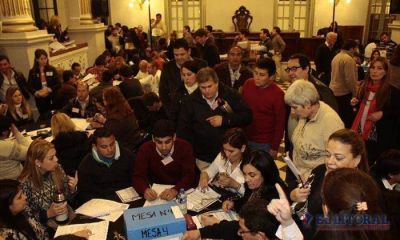 El escrutinio definitivo comenz� sin cambios y proyectan finalizar ma�ana a la noche