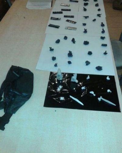 Vend�an drogas en la puerta de la Escuela Leloir: las arrojaron al verse rodeados