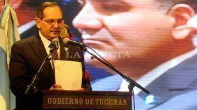 El fiscal de Estado critic� el fallo del 82% m�vil