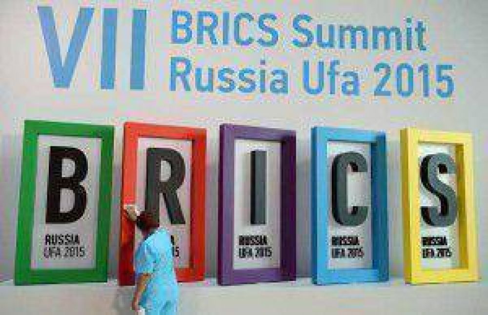Los pa�ses BRICS ponen en marcha sus organismos financieros