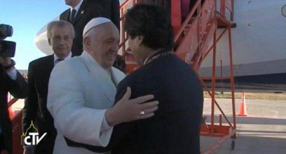 El Papa Francisco llegó a Bolivia