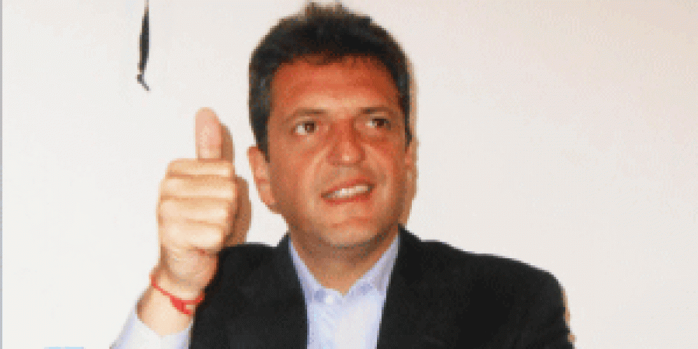 Massa apoyo a Naidenoff y habl� de radicar empresas en Formosa