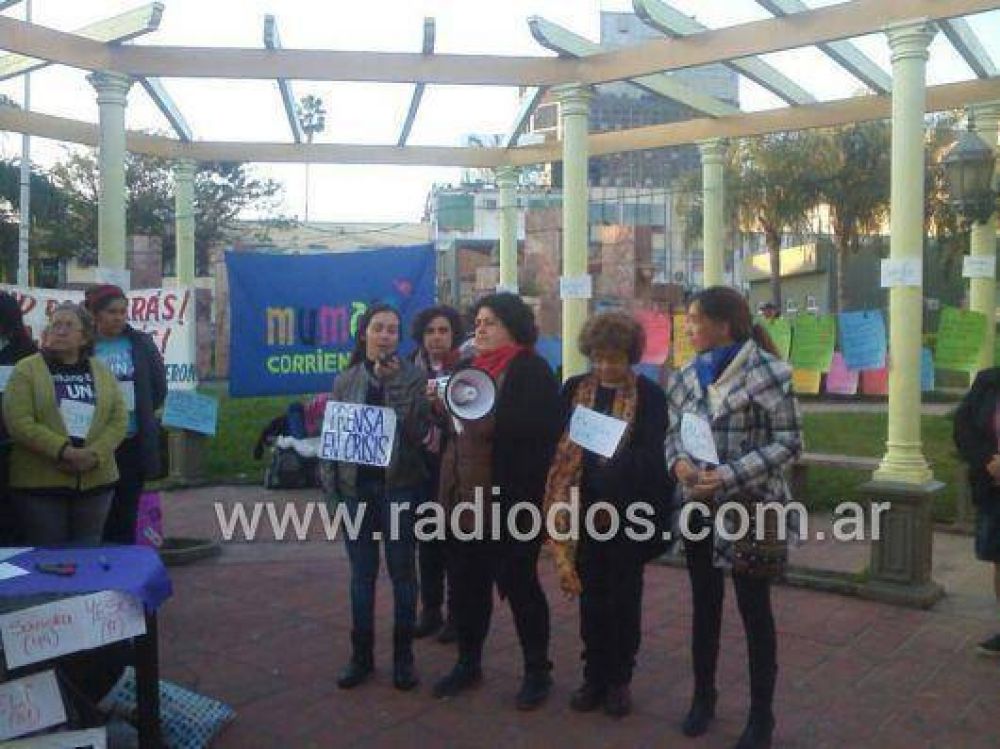 Organizaciones contra la violencia de g�nero recordaron a Ely Ver�n a dos a�os de su asesinato