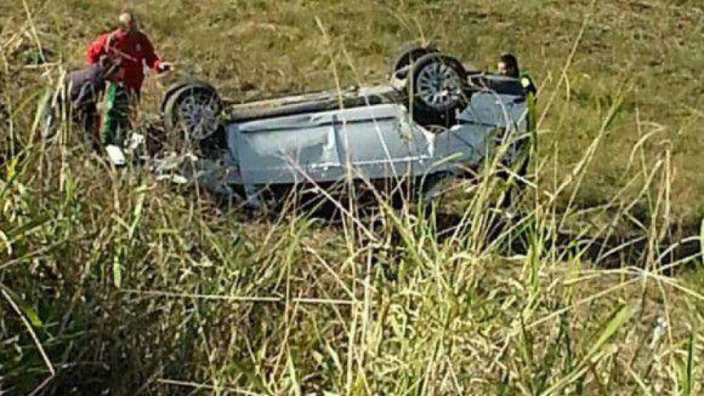 Volc� y salvo su vida de milagro en la ruta 38