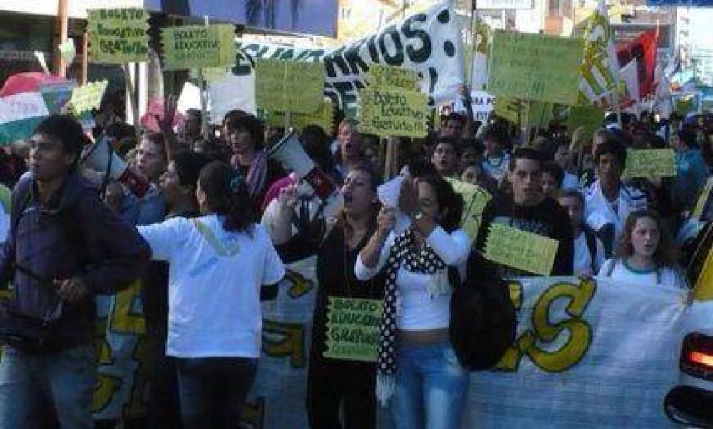 Boleto Educativo Gratuito: El Estado dar�a una respuesta que beneficiar�a a estudiantes