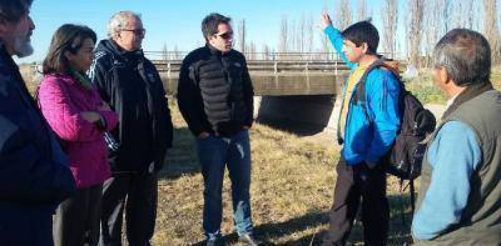 La Ministra Giachino mantuvo reuniones sobre la creaci�n de la pista de canotaje en Viedma