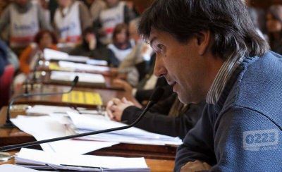 �En la gesti�n del intendente Pulti existe una matriz de corrupci�n�
