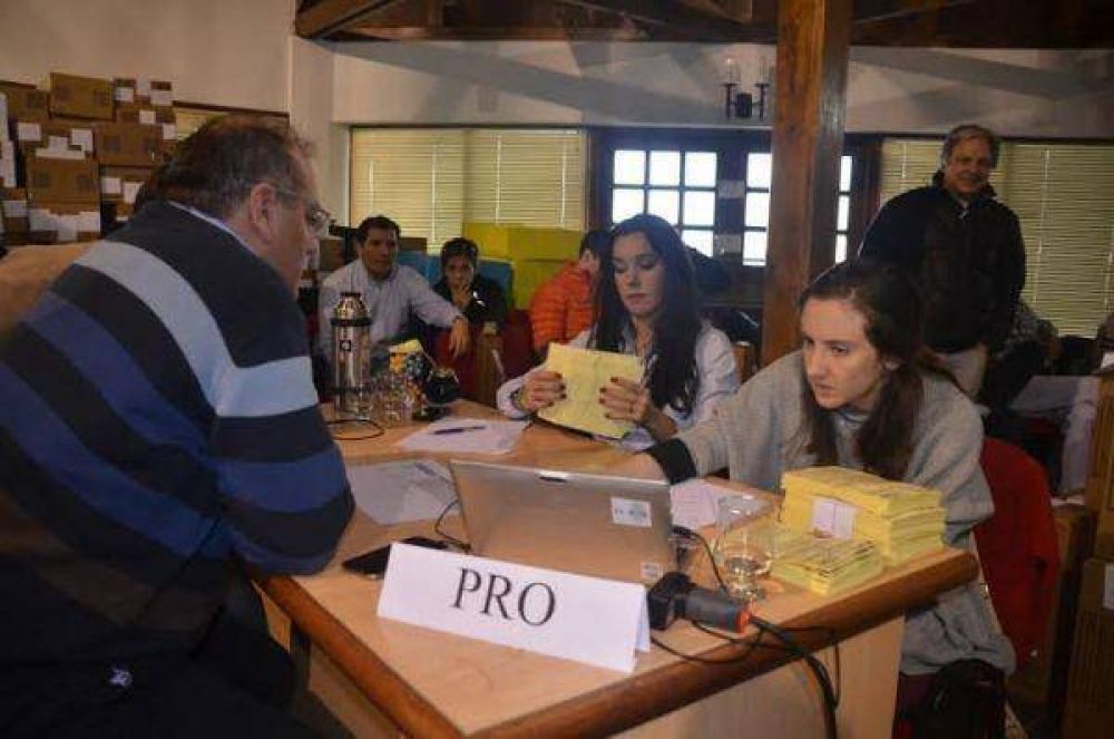 Pelea en el PRO por la Banca del Concejo Deliberante de Ushuaia