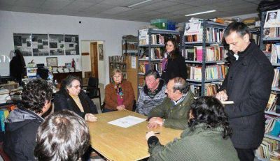 El Intendente se reuni� con residentes en Reta