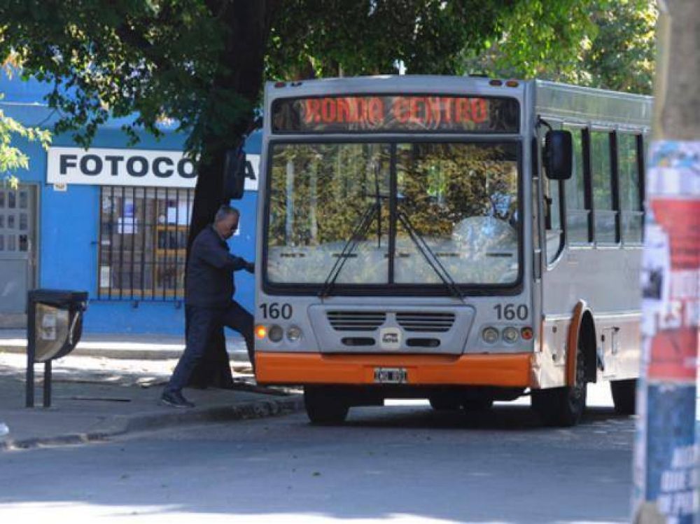 El Ejecutivo mete presi�n al Concejo y pide que suba el boleto en agosto