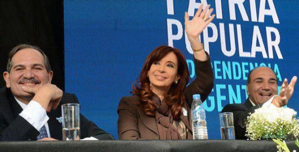 CFK: �Cada vez que he venido a Tucum�n he sentido el acompa�amiento de ustedes�