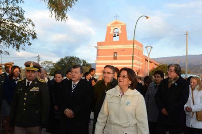 La gobernadora Luc�a Corpacci presidi� los festejos por el D�a de la Independencia