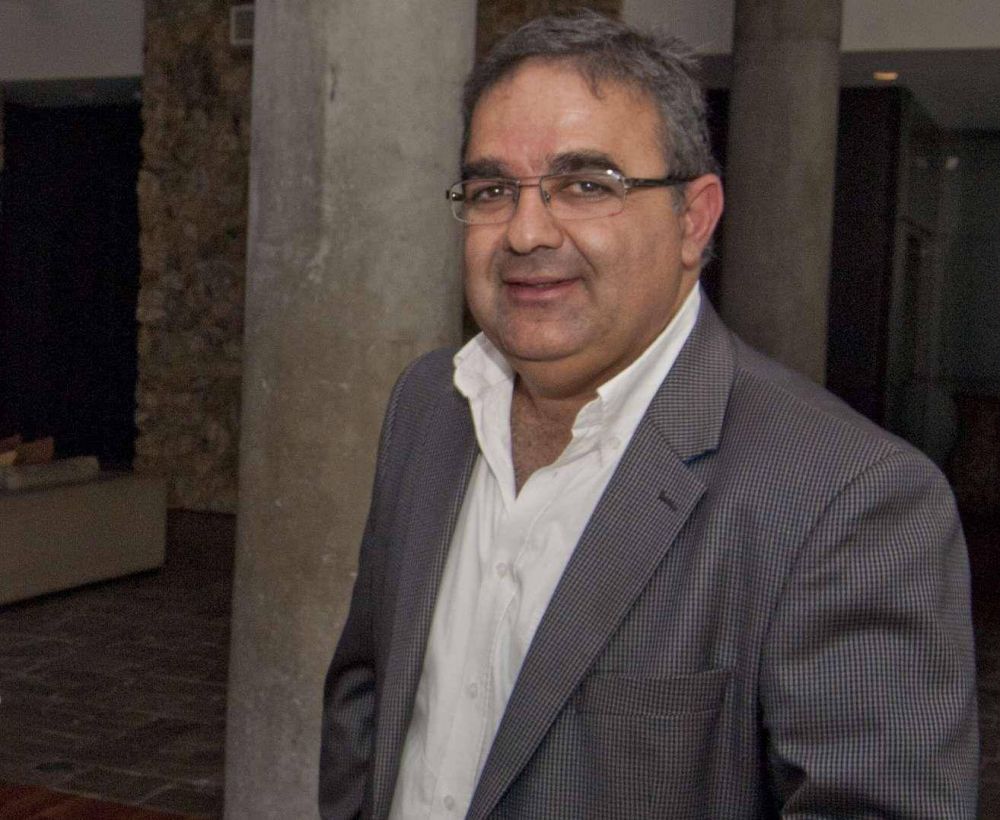 Jalil: �A las cr�ticas hay que responder con obras�