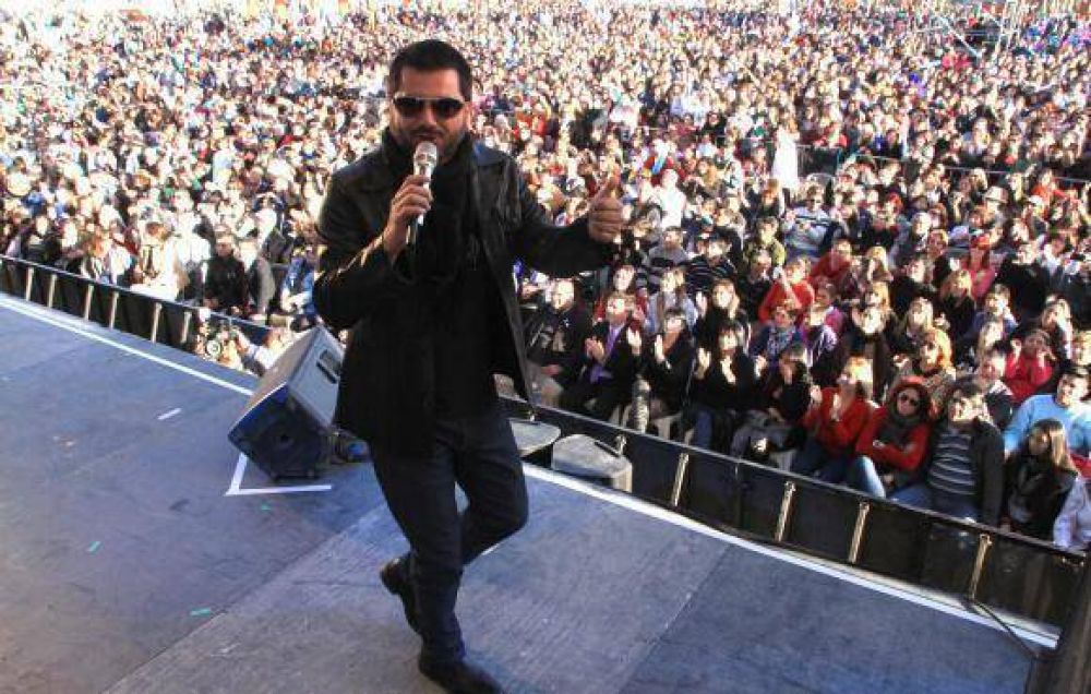Jorge Rojas atrajo gente que lleg� desde varias provincias