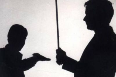 Otra denuncia contra un maestro por golpes, ahora en Valle F�rtil