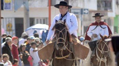 Palpal� se sum� a los festejos por el 199� aniversario patrio