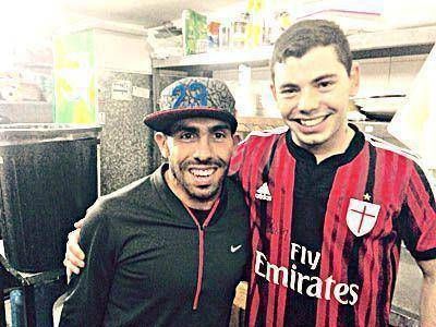 Antes de su vuelta a Boca, Tevez descansa en la ciudad