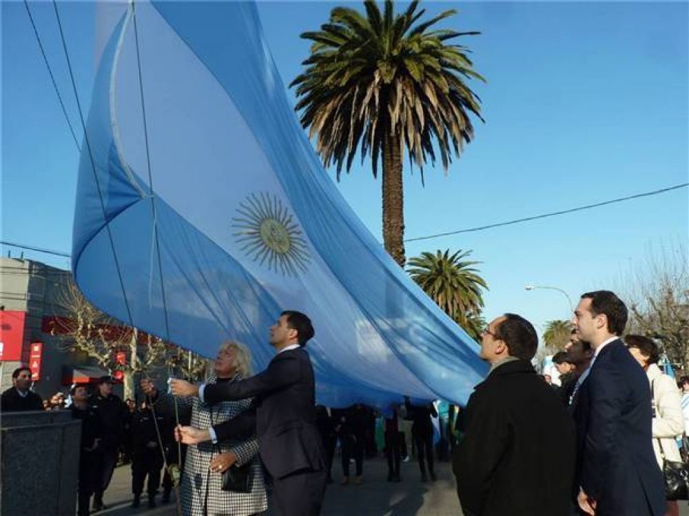 Bolvar celebr el 9 de Julio, a 199 aos de la declaracin de la Independencia argentina