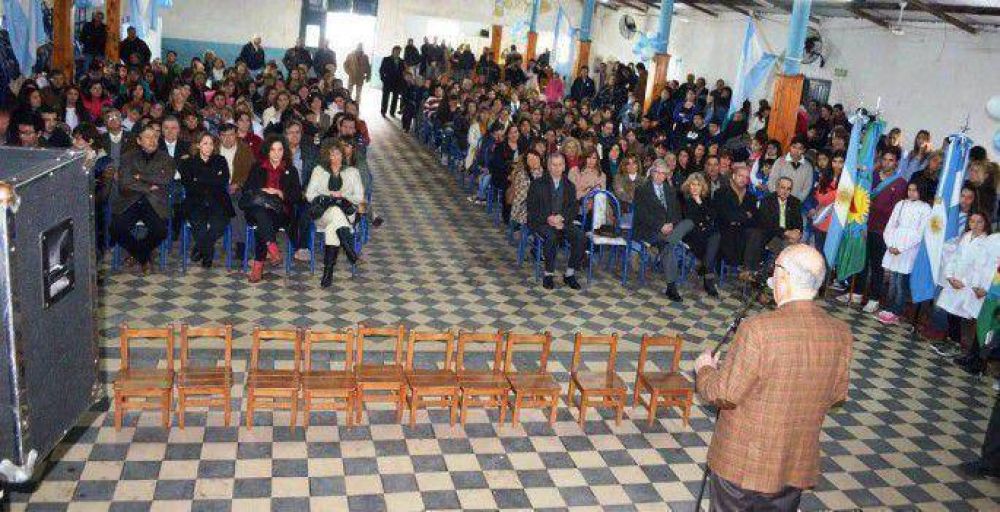 Gorosito: �Honremos a la Patria trabajando por el bien com�n�