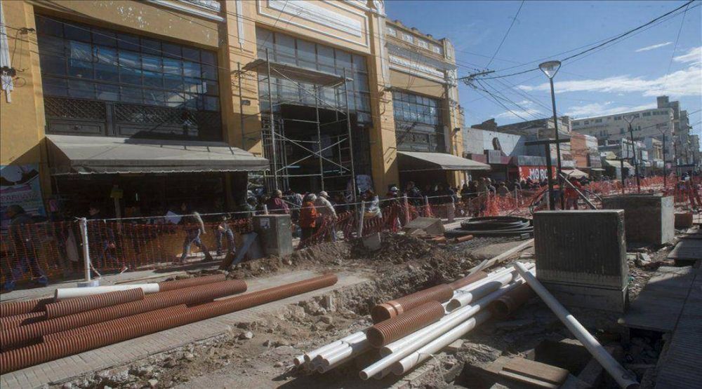 Aseguran que la obra de peatonal Alberdi concluir� 