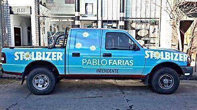 Afiches, volantes y recorridas para hacer frente a la escasez de fondos