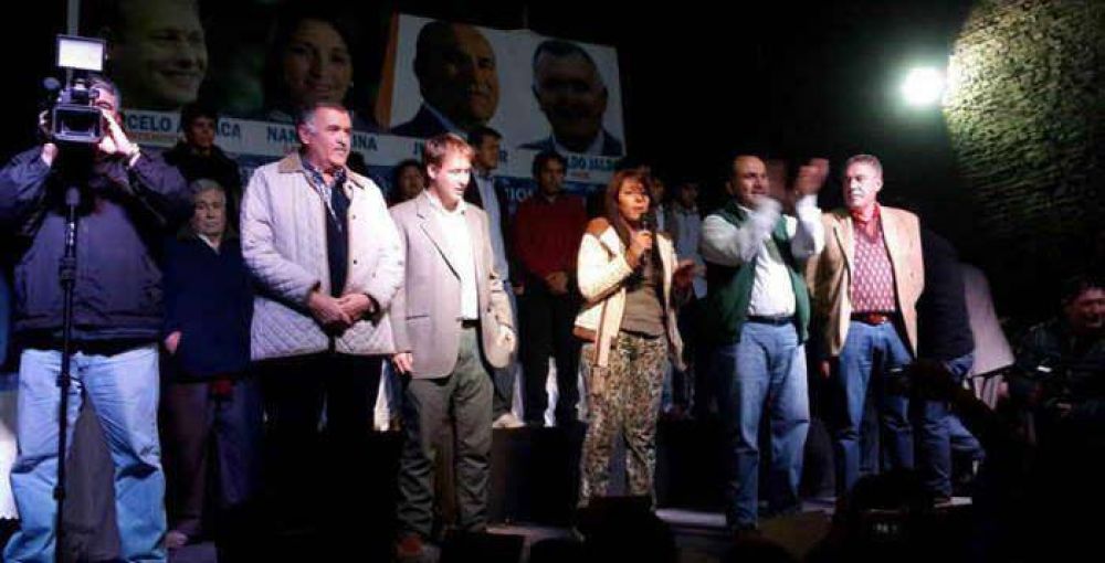Yerba Buena: Albaca recibi� a Manzur y Jaldo