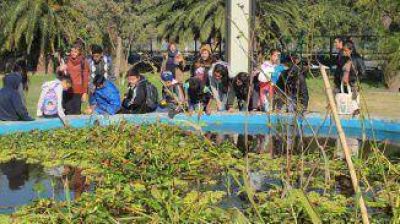 Alumnos quilme�os realizaron recorridos y experiencias en la Reserva Ecol�gica