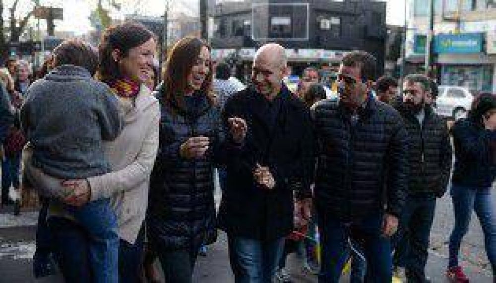 Larreta, de campa�a en Parque Avellaneda junto a figuras del PRO