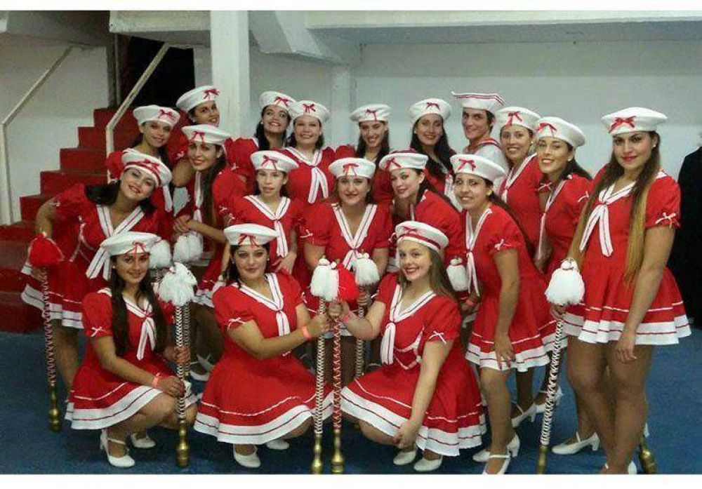 Representando a Paran� en el pa�s