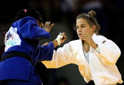 Argentina sum� tres medallas en el primer d�a