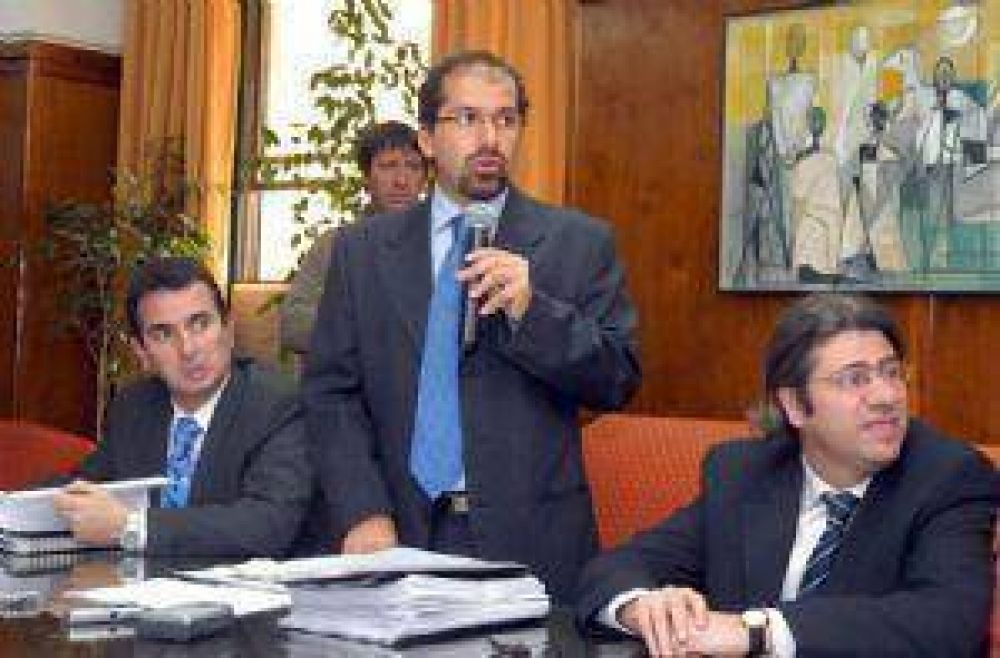 El Gobierno intervino OSM y dispuso un alza de la tarifa del 36,5% promedio.