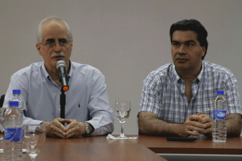 Precandidatos del FpV al PARLASUR se presentan en Resistencia y Senz Pea