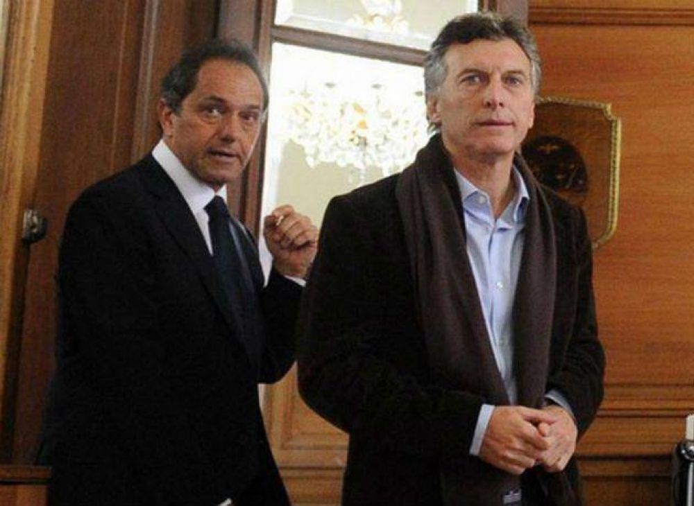 Encuesta Mora y Araujo: Scioli gana cmodo en primera vuelta por 7 puntos pero Macri puede 