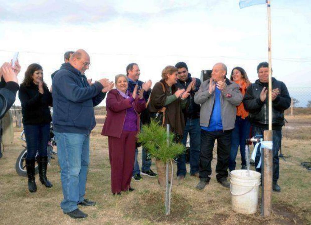 Villa Mercedes: acompa�an con obras de agua el desarrollo del sector norte