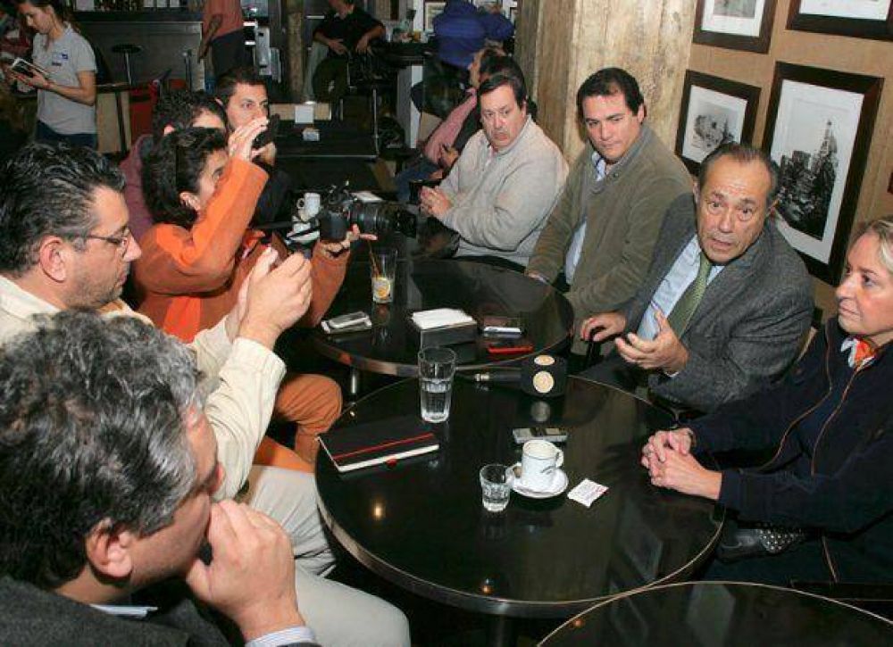Adolfo Rodr�guez Sa� plante� un impuesto al juego para construir viviendas