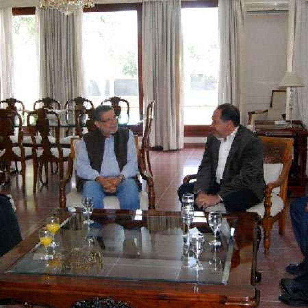 Beder recibi� al intendente electo de Rosario Vera Pe�aloza