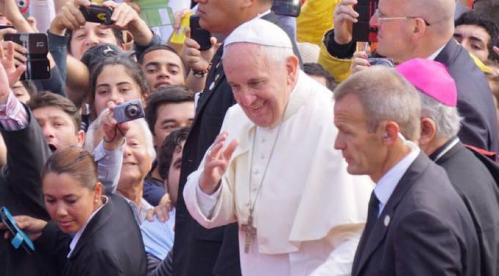 El discurso que el Papa no leyó en el encuentro con los jóvenes en Paraguay