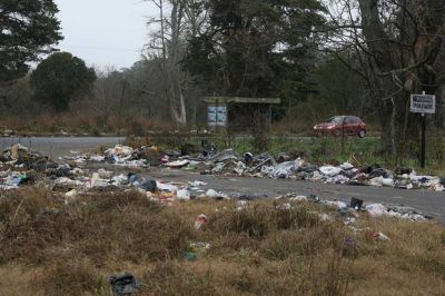El Parque Pereyra Iraola con basurales y se�ales de abandono