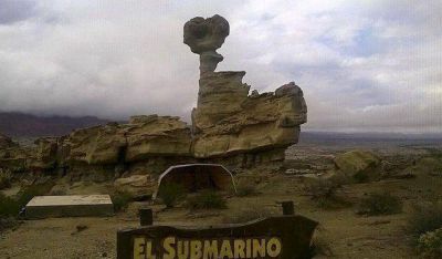 El viento tir� una chimenea del hist�rico submarino de Ischigualasto