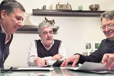 �Vamos a garantizar previsibilidad desde el primer d�a de gobierno�, dijo Das Neves