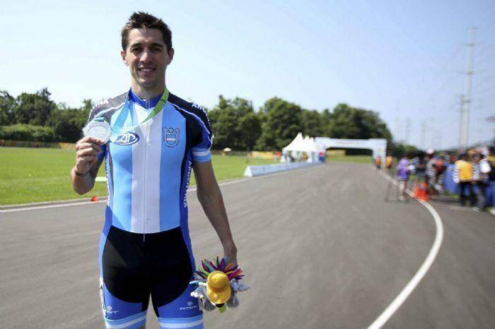 El patinador marplatense Ezequiel Cappellano se colg� la medalla de plata