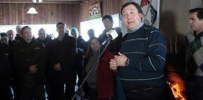 El Bols�n: El Gobernador inaugur� la temporada de invierno en el Cerro Perito Moreno