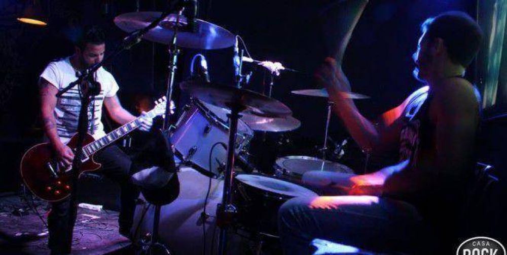 Este sbado sujetos se presenta en Casa Rock